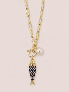 New! 18K Gold Plated Navy Blue Fish Pearl Toggle Necklace NWOT 1057